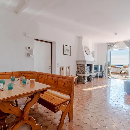 Pet Friendly In With Wifi * Leivi